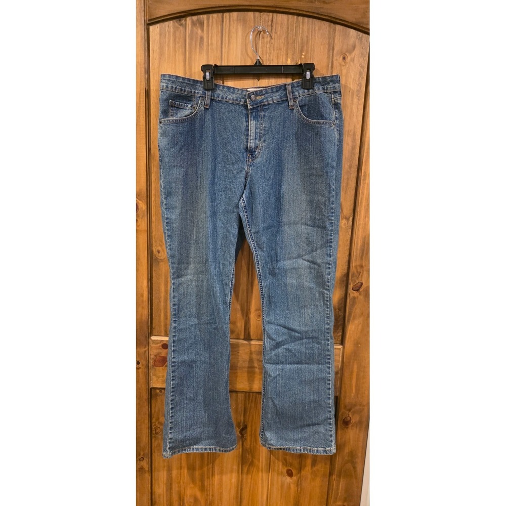 Levi Strauss Signature Bootcut‎ Jeans Womens 16 Blue Denim Low Rise Five Pockets